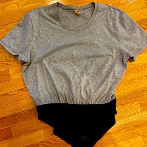 Smash and Tess heathered grey t-shirt body suit.